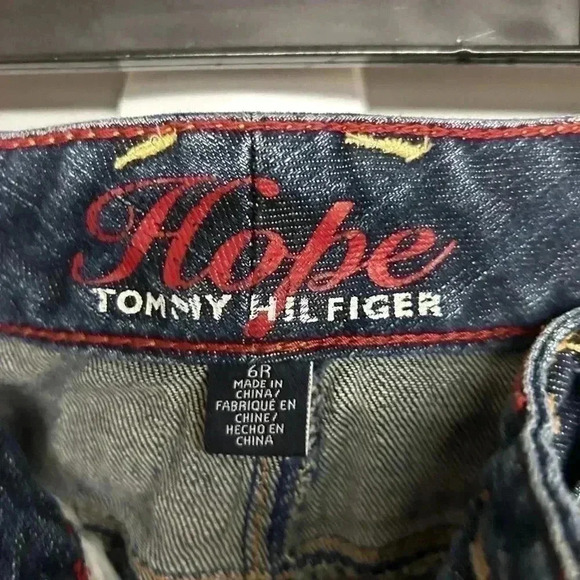 Size 6 regular.Hope Tommy Hill‎ figure jeans. - Picture 3 of 9